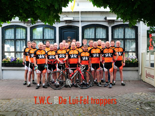 7clubfoto2010.jpg